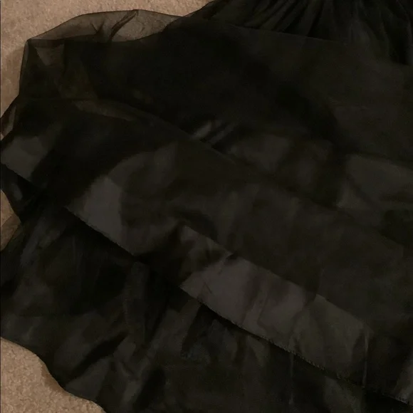 Jackie Jon Dress - Picture 13 of 13